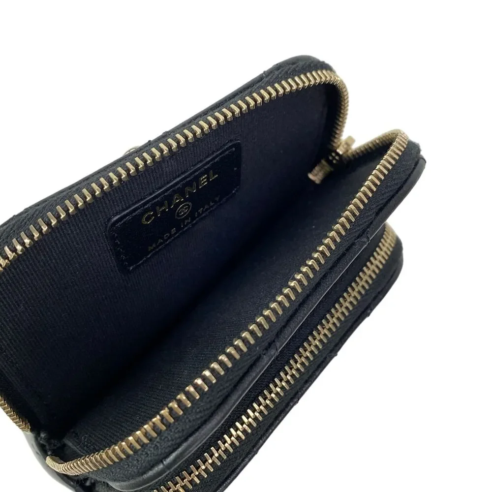Chanel Matelasse Shoulder Bag AP3739
